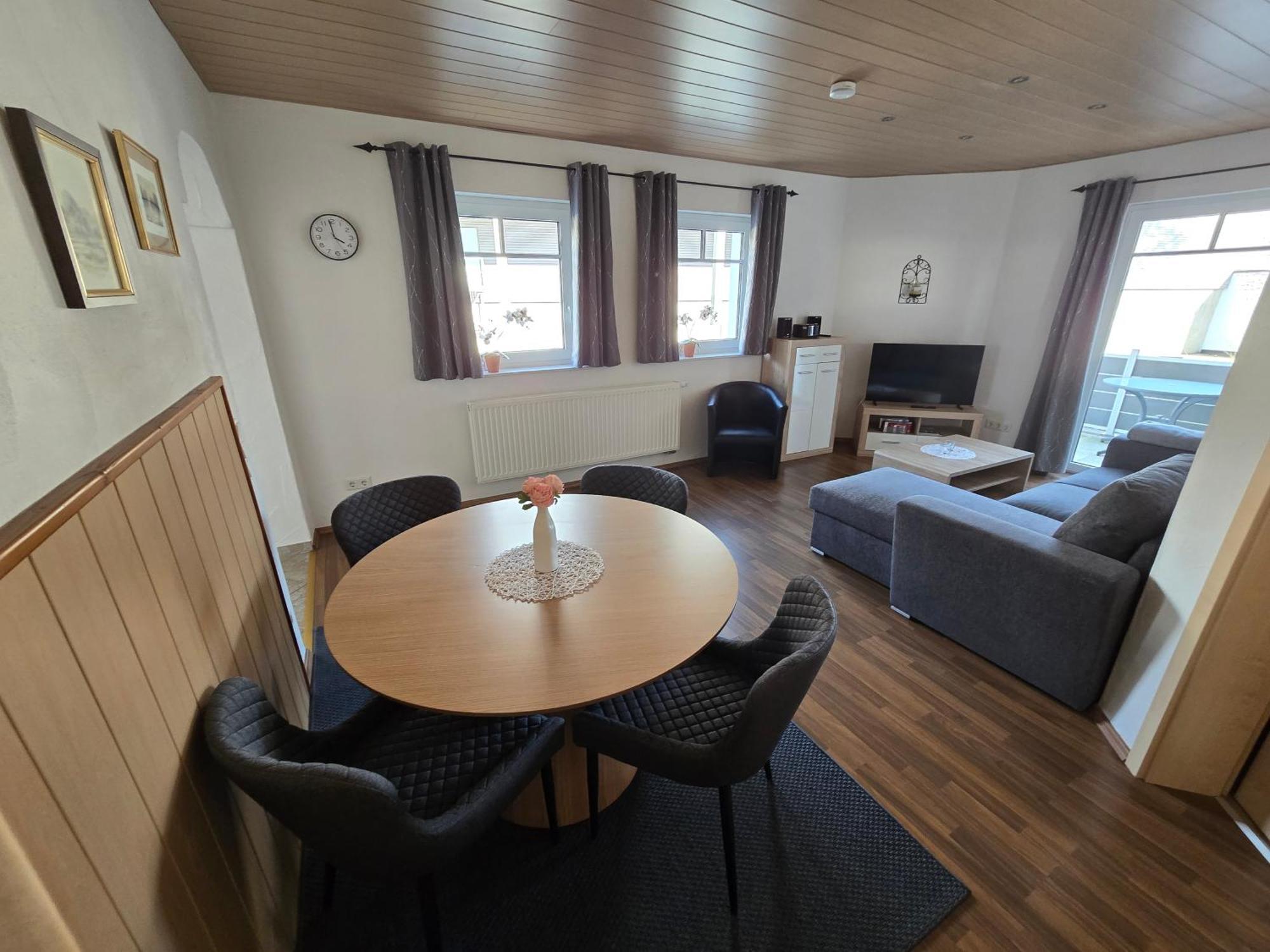 Ferienwohnung Gashi วินเทอร์แบร์ก ภายนอก รูปภาพ